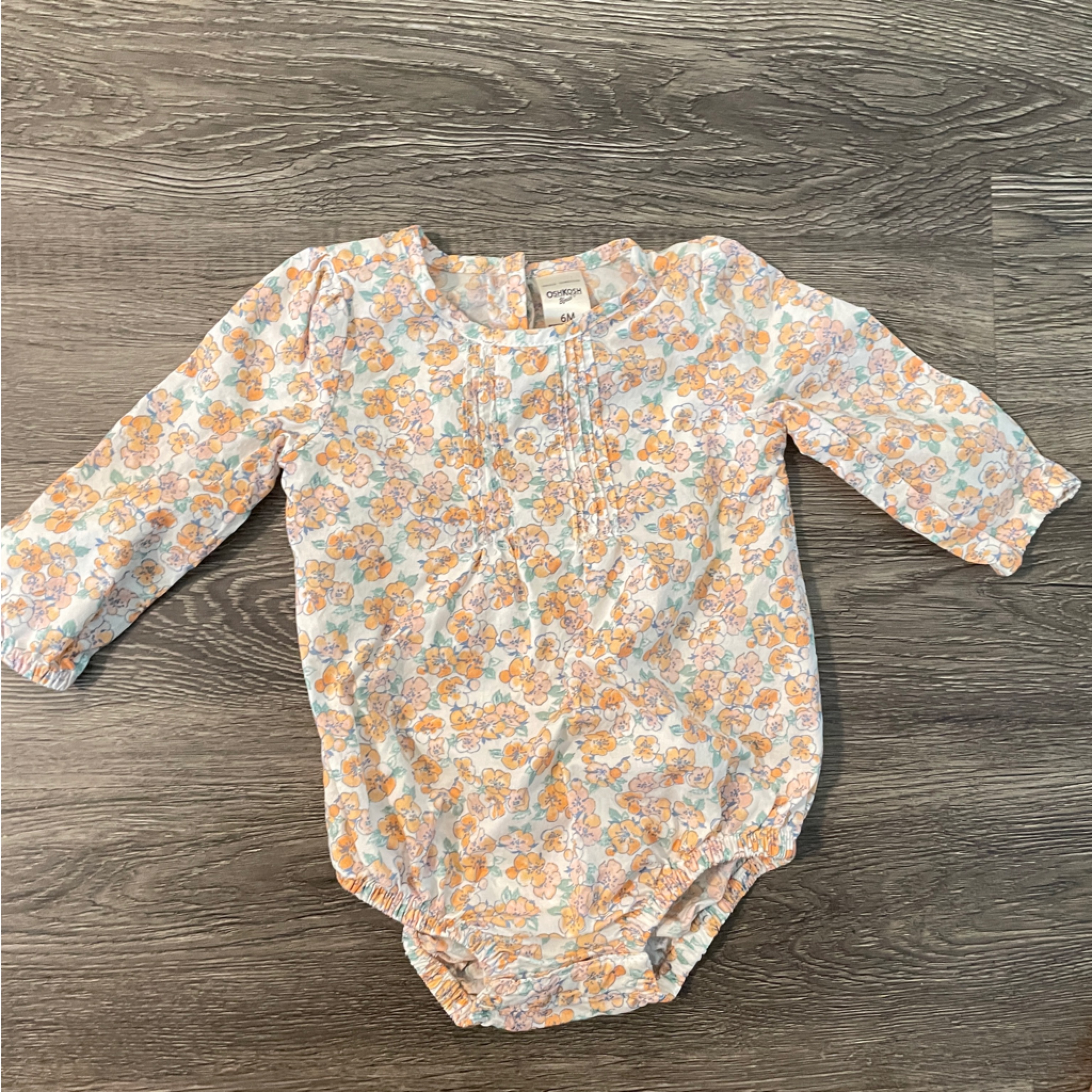 Oshkosh Bigosh 6m Floral Long Sleeve Bodysuit